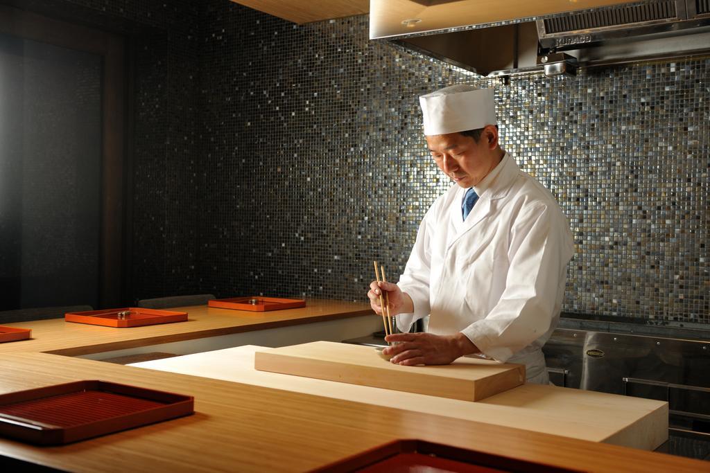 Aqua Ignis Ryokan Komono Buitenkant foto