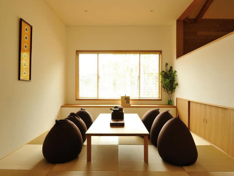 Aqua Ignis Ryokan Komono Buitenkant foto