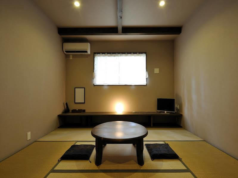 Aqua Ignis Ryokan Komono Buitenkant foto
