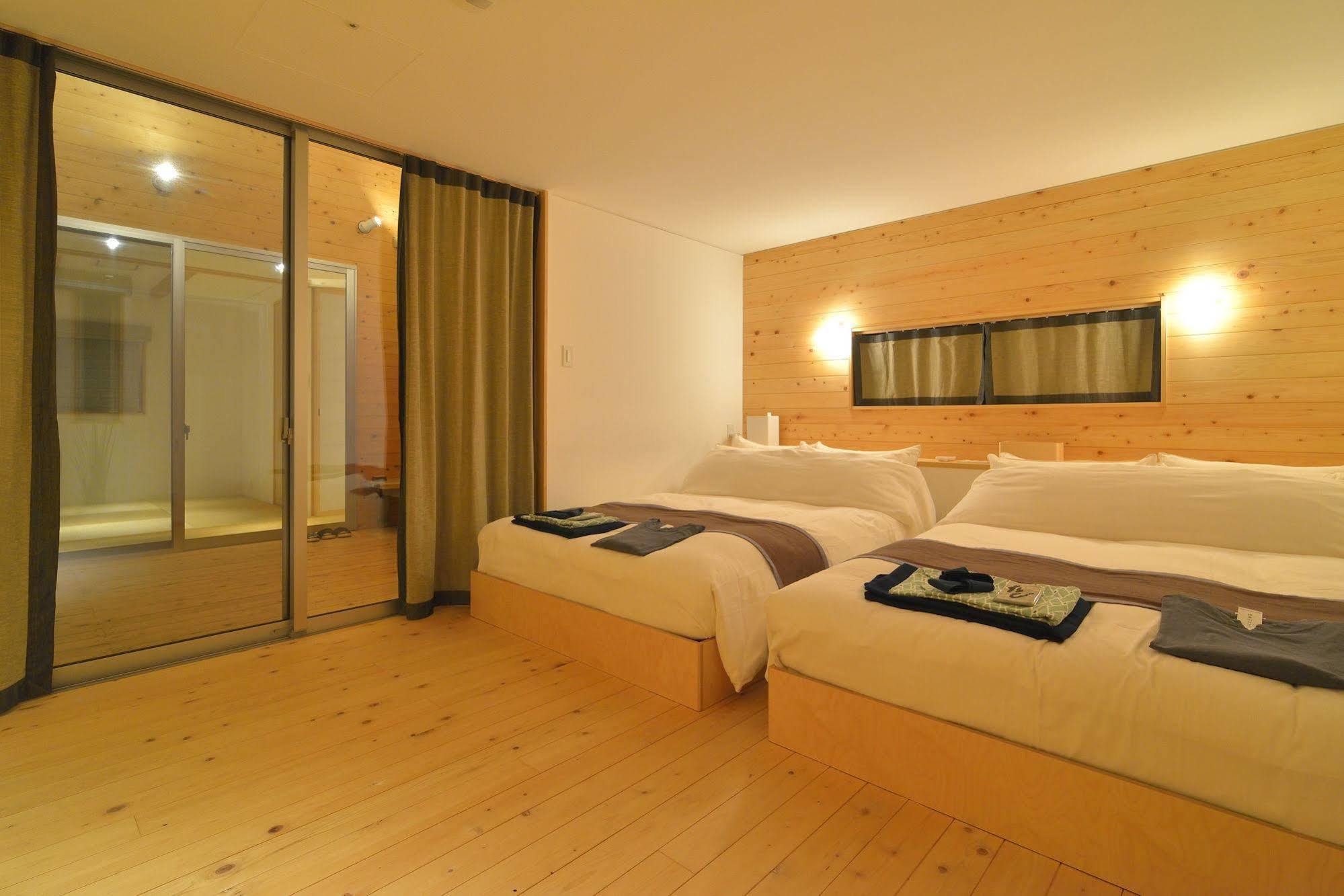 Aqua Ignis Ryokan Komono Buitenkant foto