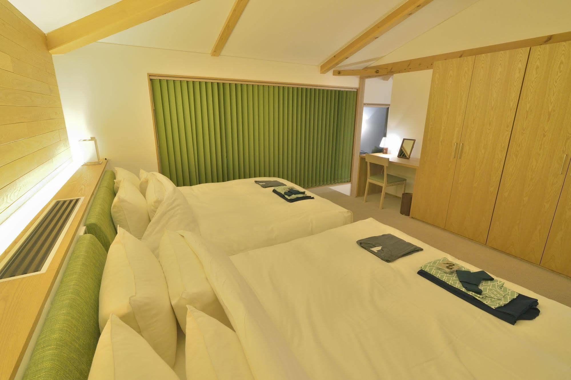 Aqua Ignis Ryokan Komono Buitenkant foto